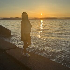 Meet your Posher, Val!